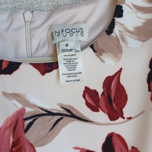 Enfocus Studio Floral Midi Dress - Picture 3 of 8